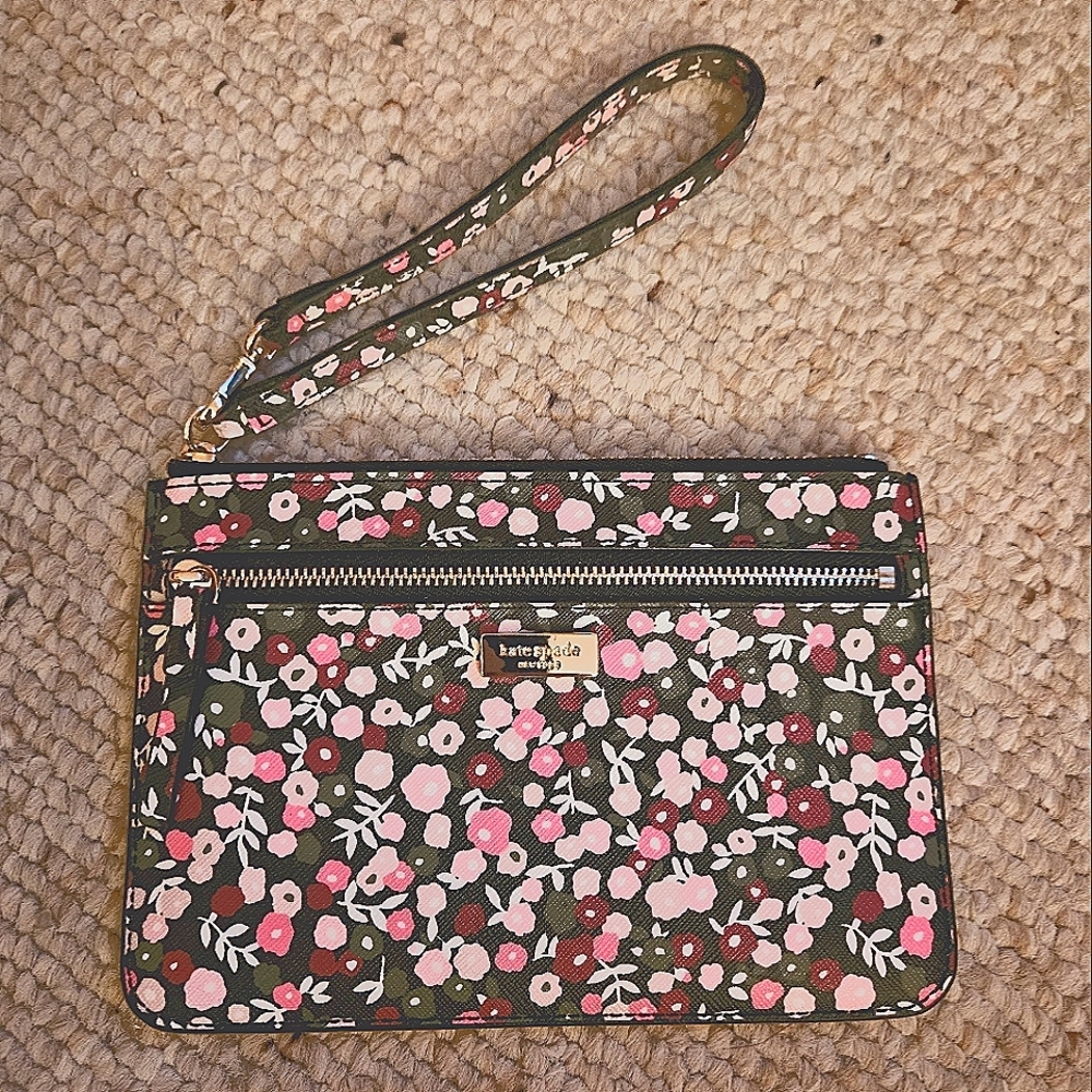 Kate ♠️ Spade New York Shore St. Park Ave Floral Tinie